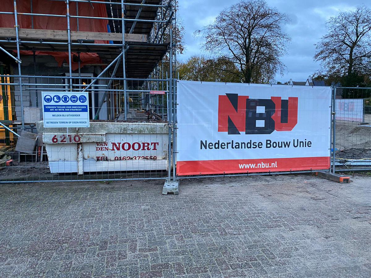 Containers geplaatst voor NBU - GGz Breburg