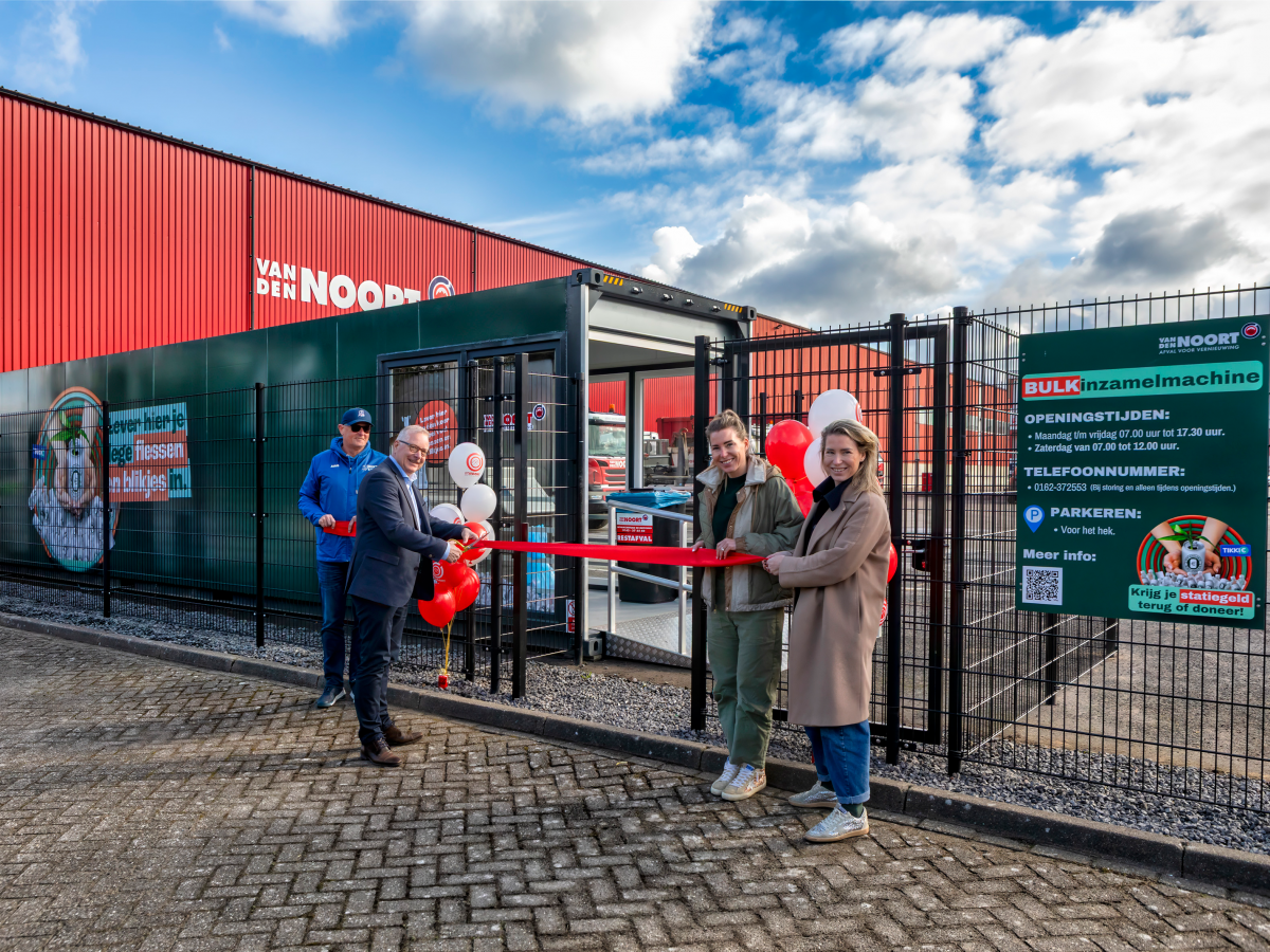 Van den Noort opent BULKinzamelmachine