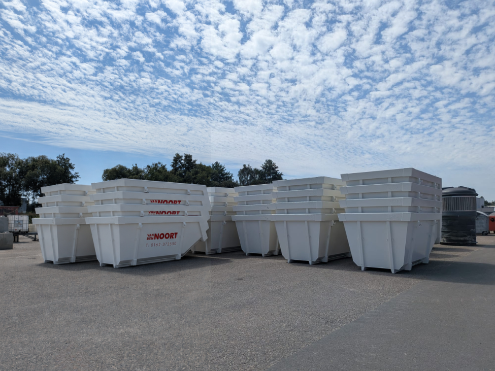Nieuwe portaalcontainers van 6m³ en 10m³ op voorraad! 
